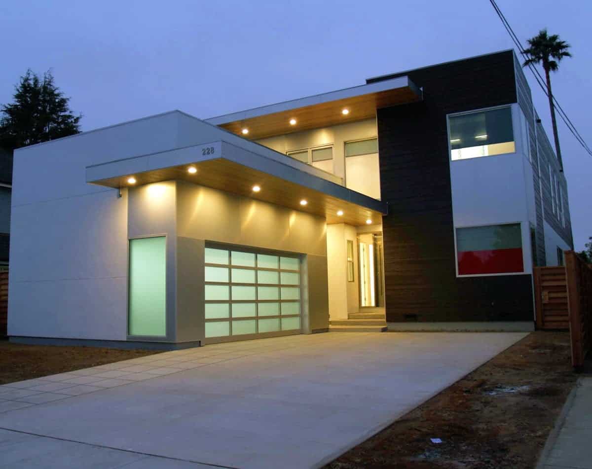 Prefab homes by Clever Homes - Santa Cruz exterior and front.