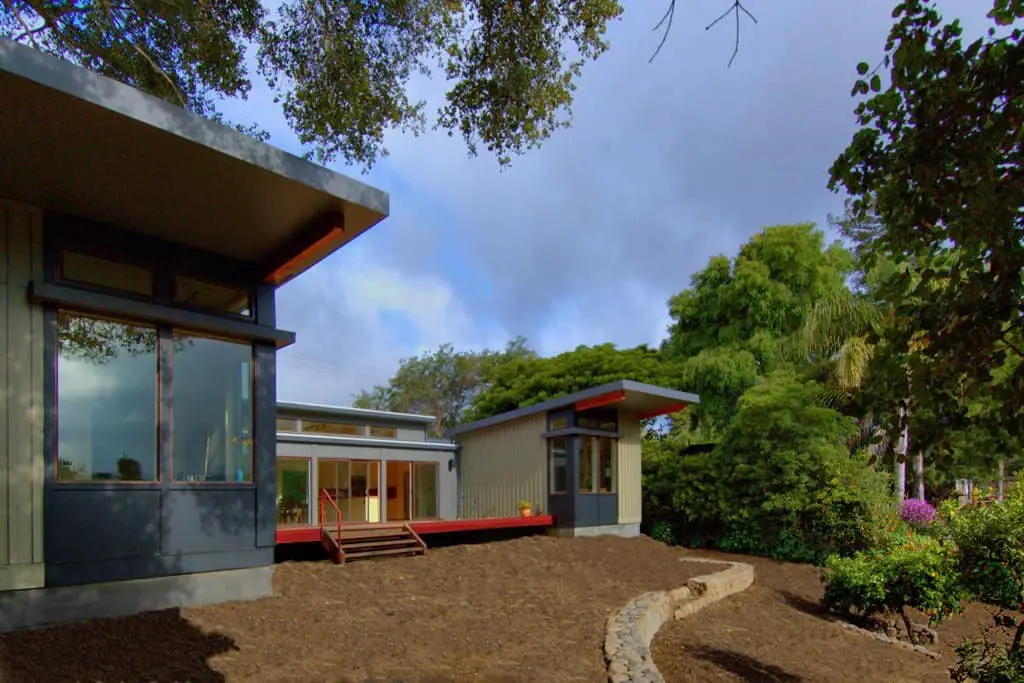 Stillwater Dwellings prefab home - Santa Barbara, CA.